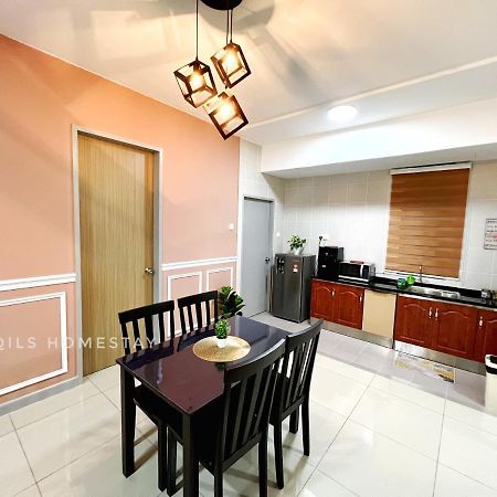 Aqils Homestay Kuala Terengganu Exterior foto