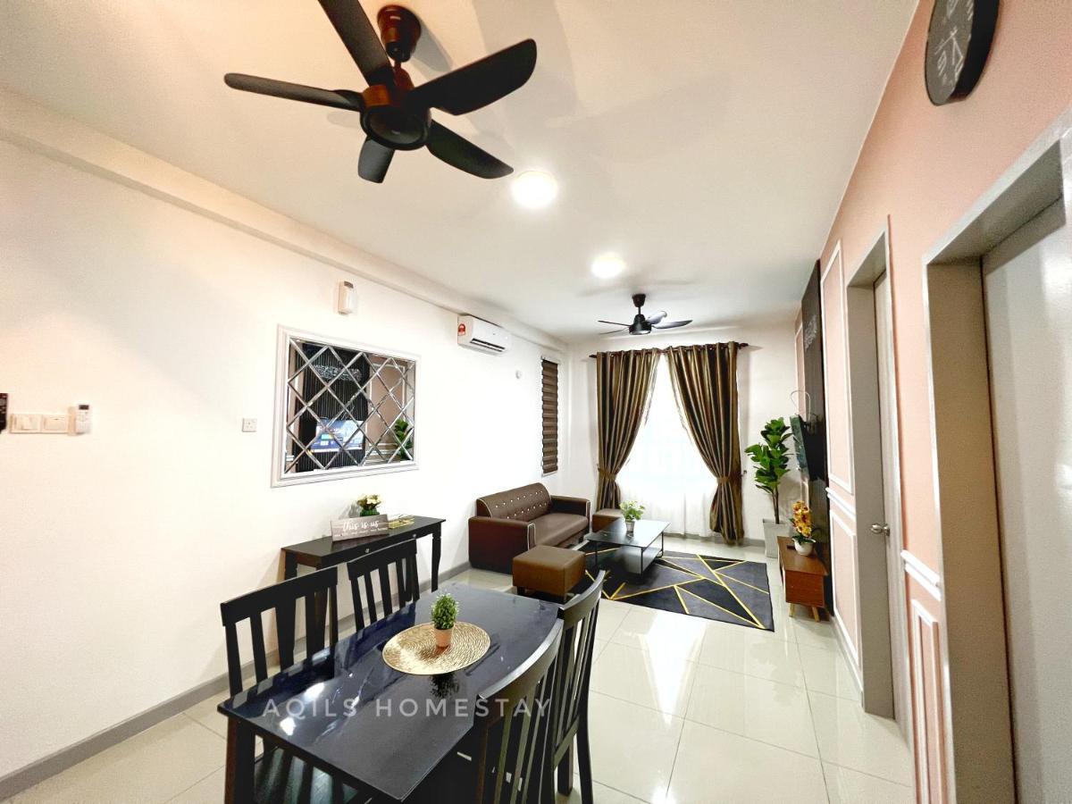 Aqils Homestay Kuala Terengganu Exterior foto