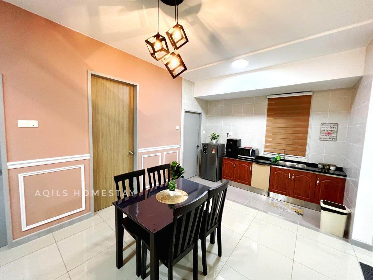 Aqils Homestay Kuala Terengganu Exterior foto